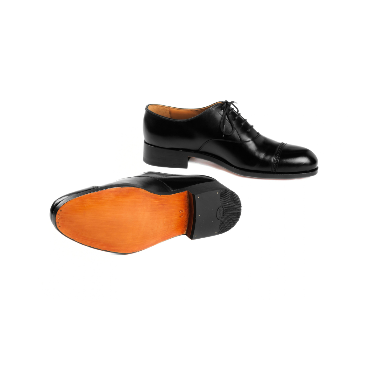 Punched Captoe Oxford in Black Calf