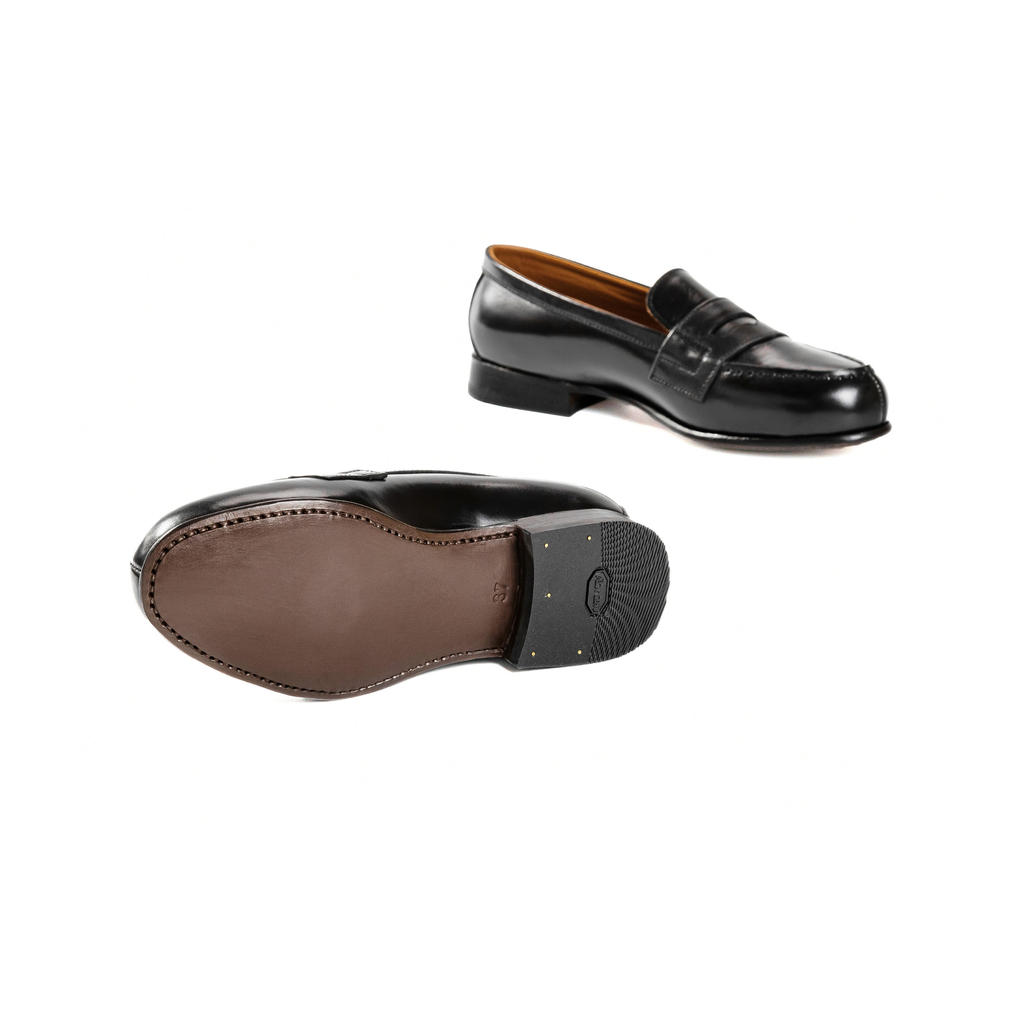 Femme Penny Loafer in Black Calf