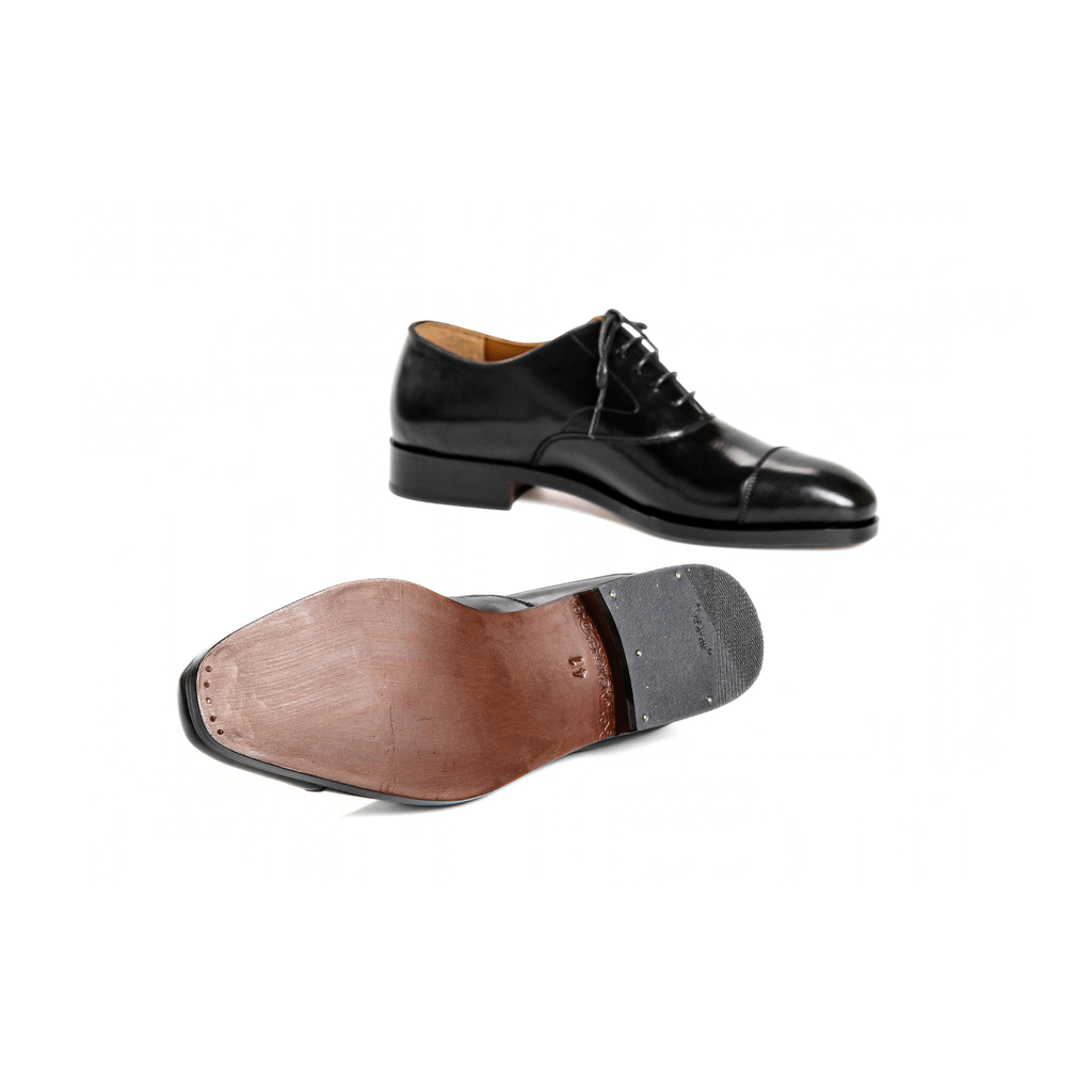 Captoe Oxford in Black Calf