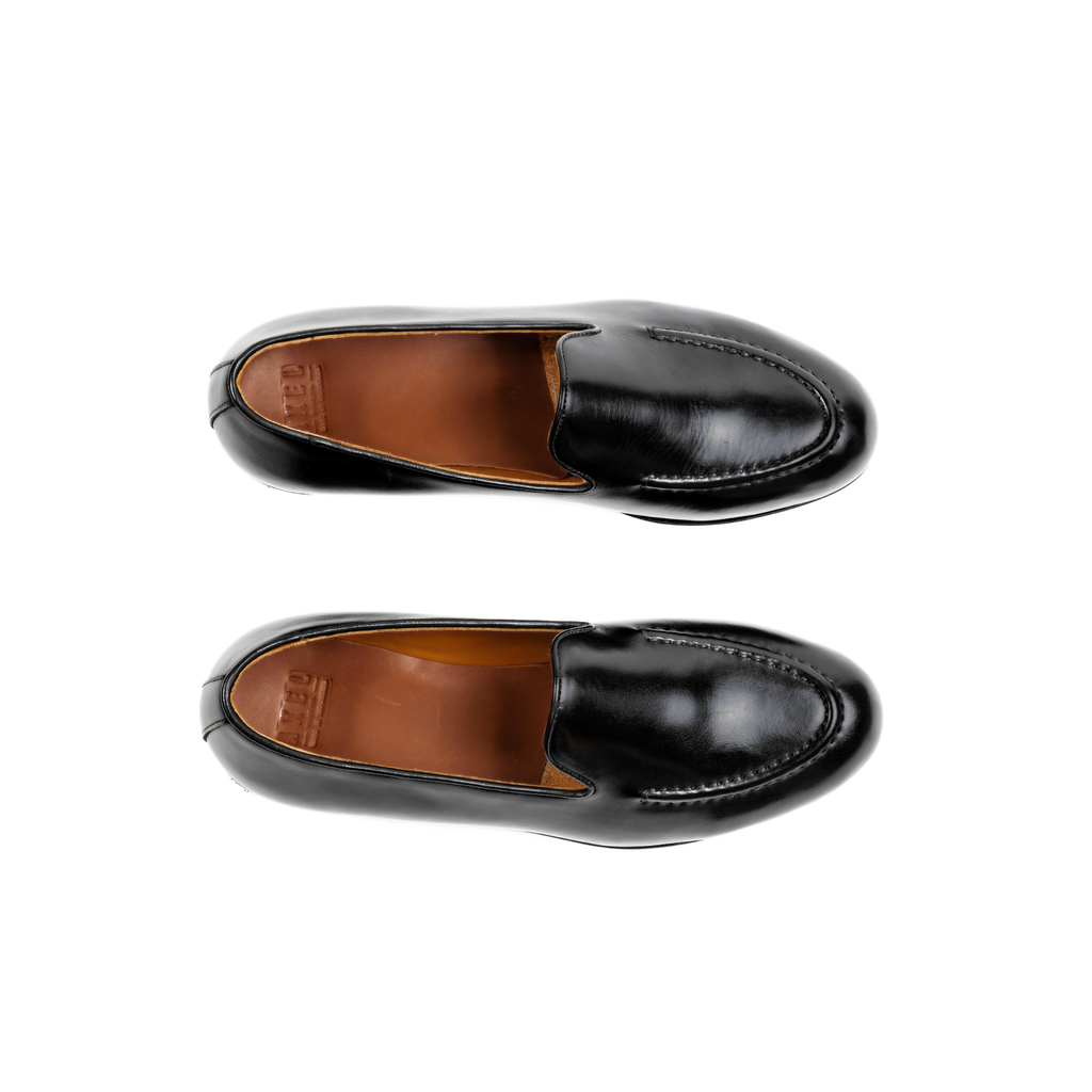 Apron Toe Loafer in Black Calf