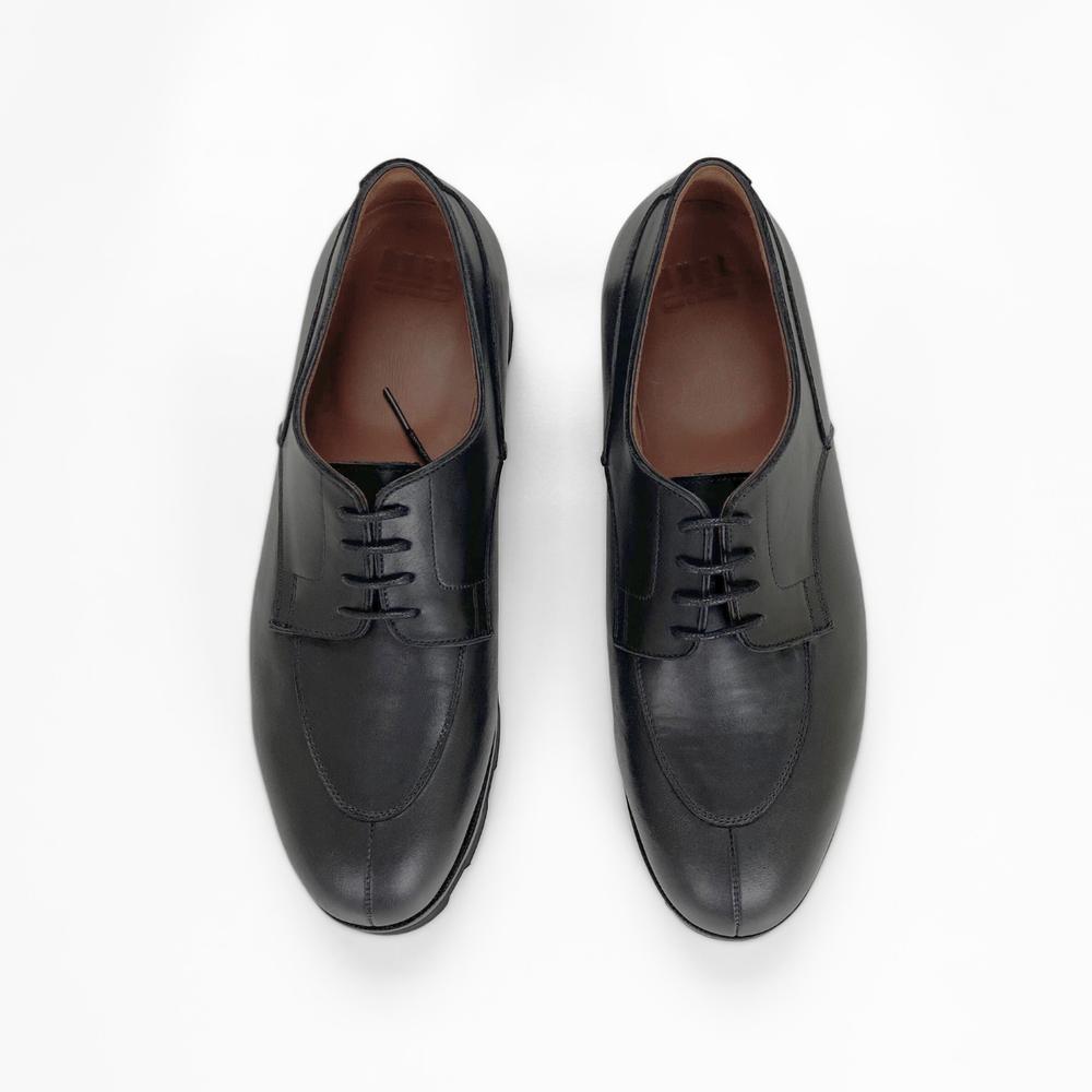 Hunt Derby in Black Calf